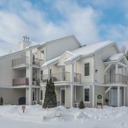 Condo Entre Ville/Nature Magog Екстериор снимка